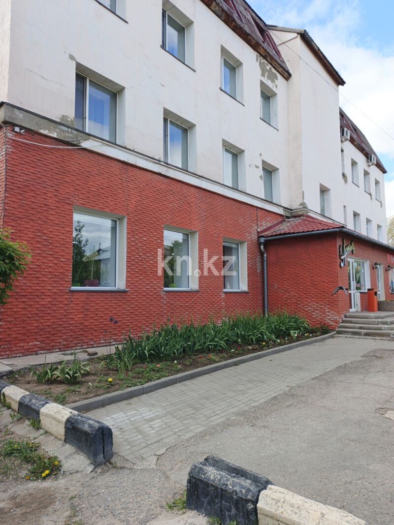 Продажа помещения, 215.1 м² - Продажа офисных и торговых помещений в Караганде фото 3 из 5