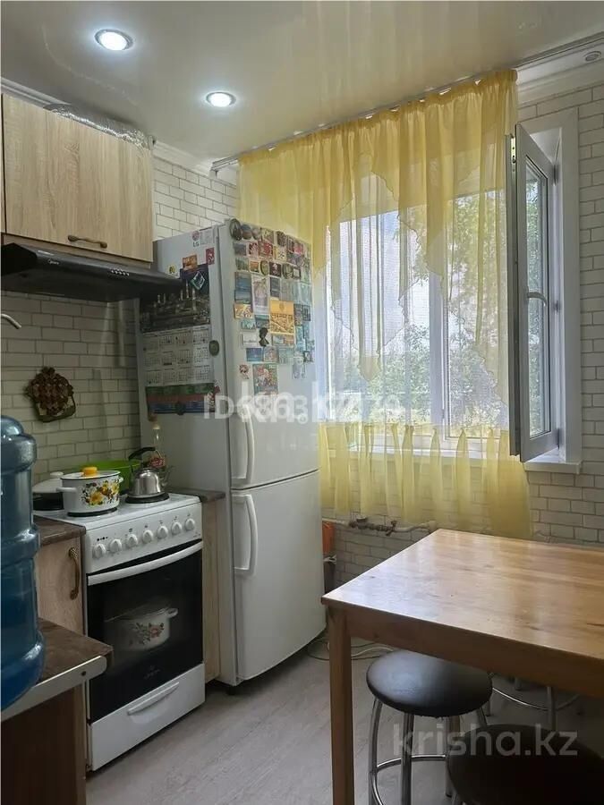 Продажа 2-комнатной квартиры, 44 м² - Продажа двухкомнатных квартир в Майкудуке Караганды - страница 16 фото 3 из 16