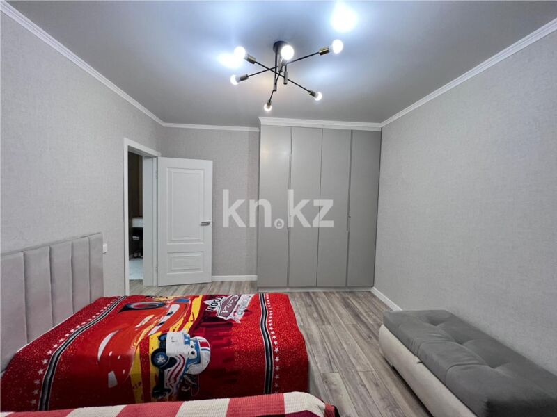 Продажа 3-комнатной квартиры, 83 м² - Продажа трехкомнатных квартир на Юго-Востоке Караганды - страница 19 фото 12 из 26