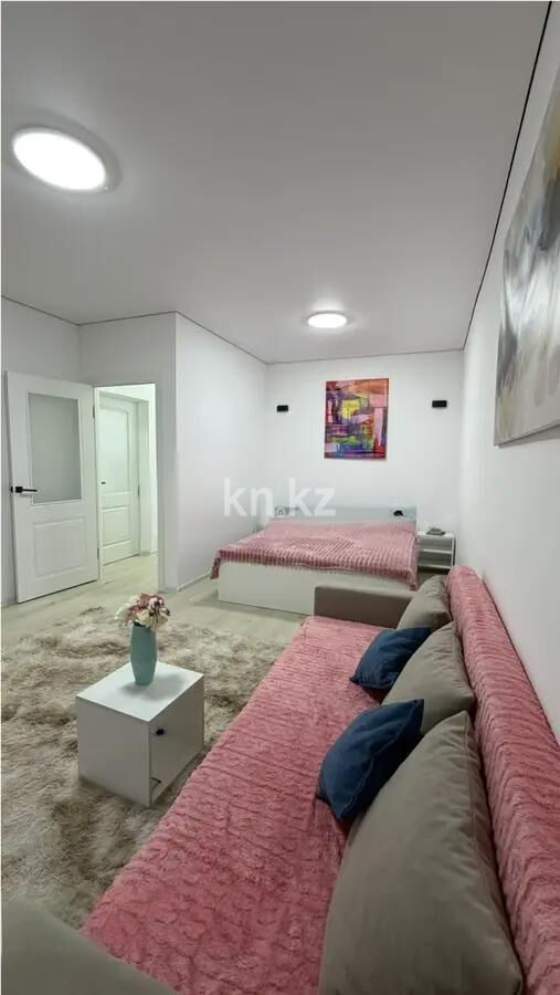 Продажа 1-комнатной квартиры, 38 м² - Продажа однокомнатных квартир в панельном доме в Алматы фото 1 из 4