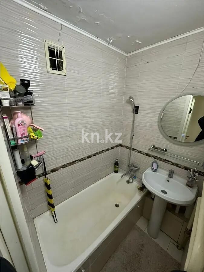 Продажа 4-комнатной квартиры, 76.1 м² - Продажа четырехкомнатных квартир в блочном доме в Алматы фото 6 из 8