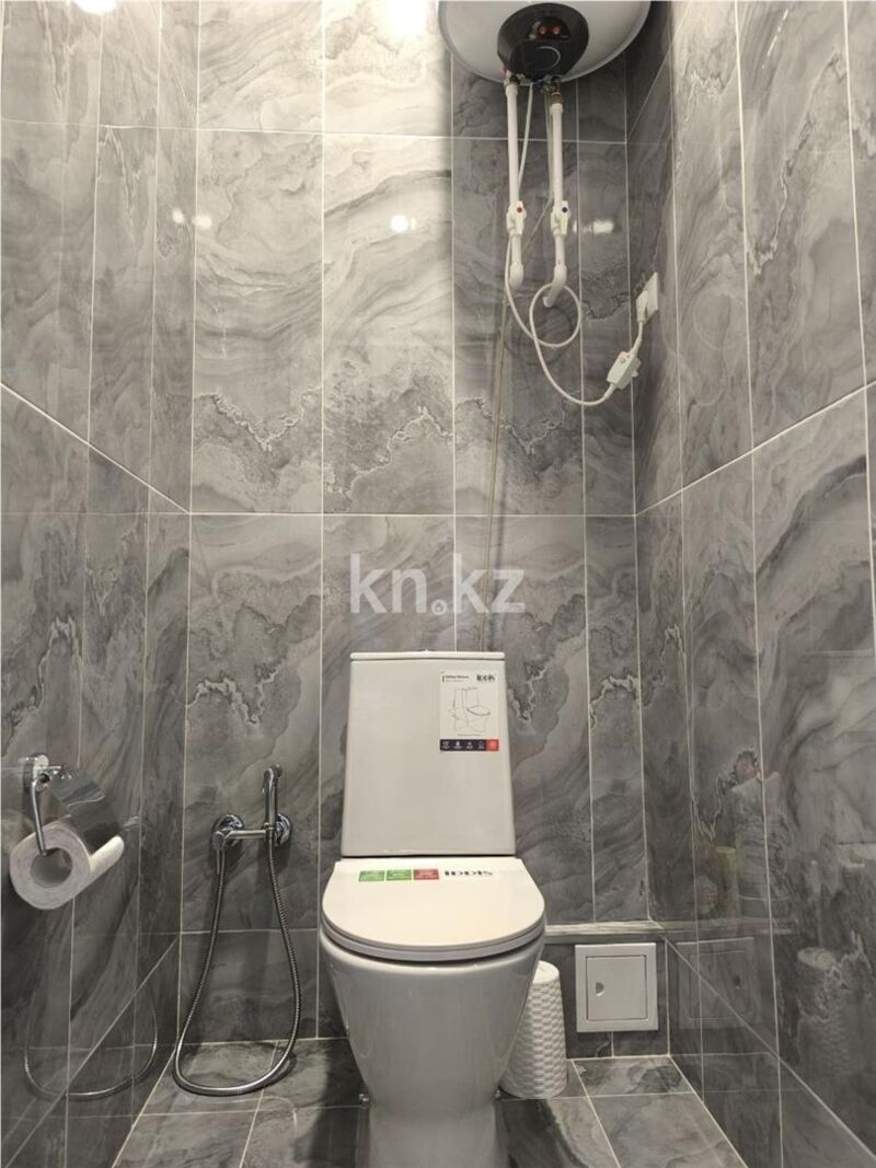 Продажа 4-комнатной квартиры, 97 м² - Продажа четырехкомнатных квартир в кирпичном доме в Караганде - страница 6 фото 13 из 19