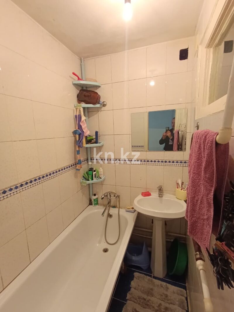 Продажа 3-комнатной квартиры, 58 м² - Продажа трехкомнатных квартир в Сортировке Караганды фото 8 из 12