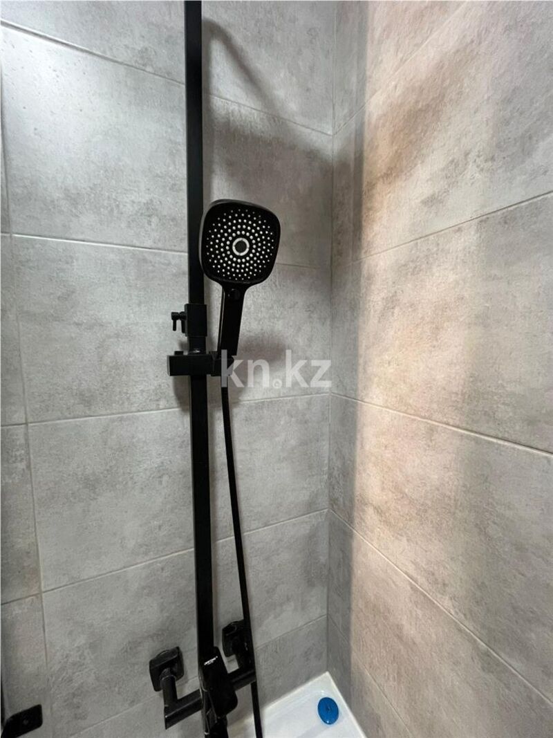 Продажа 2-комнатной квартиры, 78 м² - Продажа квартир в панельном доме в Казахстане - страница 9 фото 10 из 20