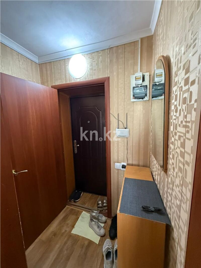 Продажа 3-комнатной квартиры, 44 м² - Продажа квартир в кирпичном доме в Караганде фото 9 из 10