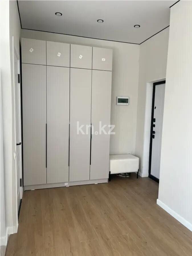 Продажа 1-комнатной квартиры, 35.7 м² - Продажа квартир в монолитно-каркасном доме в Алматы - страница 120 фото 3 из 4