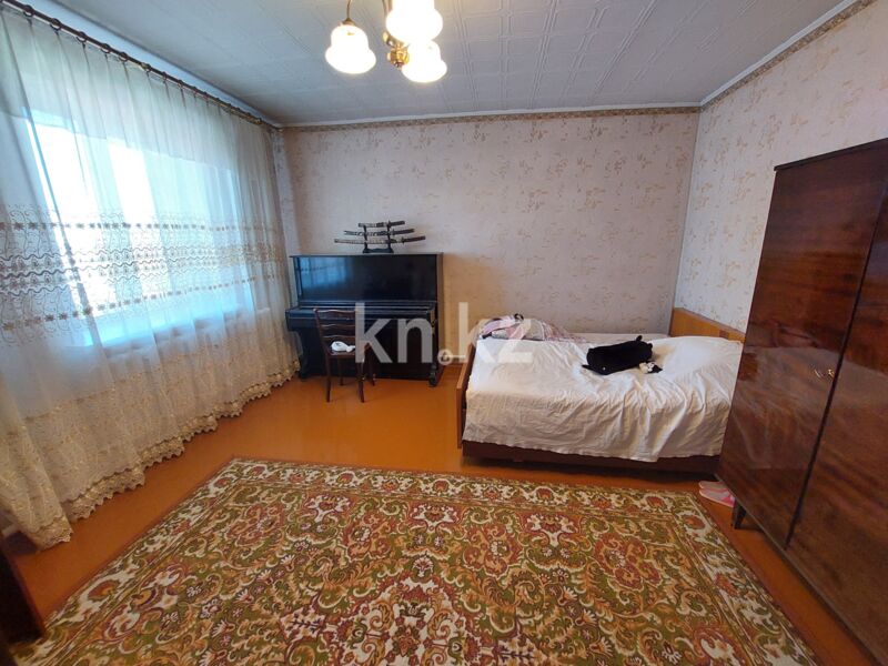 Продажа 6-комнатного дома, 195 м² - Продажа домов, коттеджей в Караганде - страница 7 фото 19 из 27