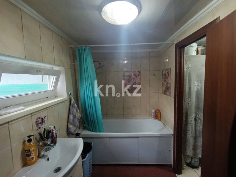Продажа 4-комнатного дома, 83 м² - Продажа домов, коттеджей в Караганде - страница 5 фото 9 из 14