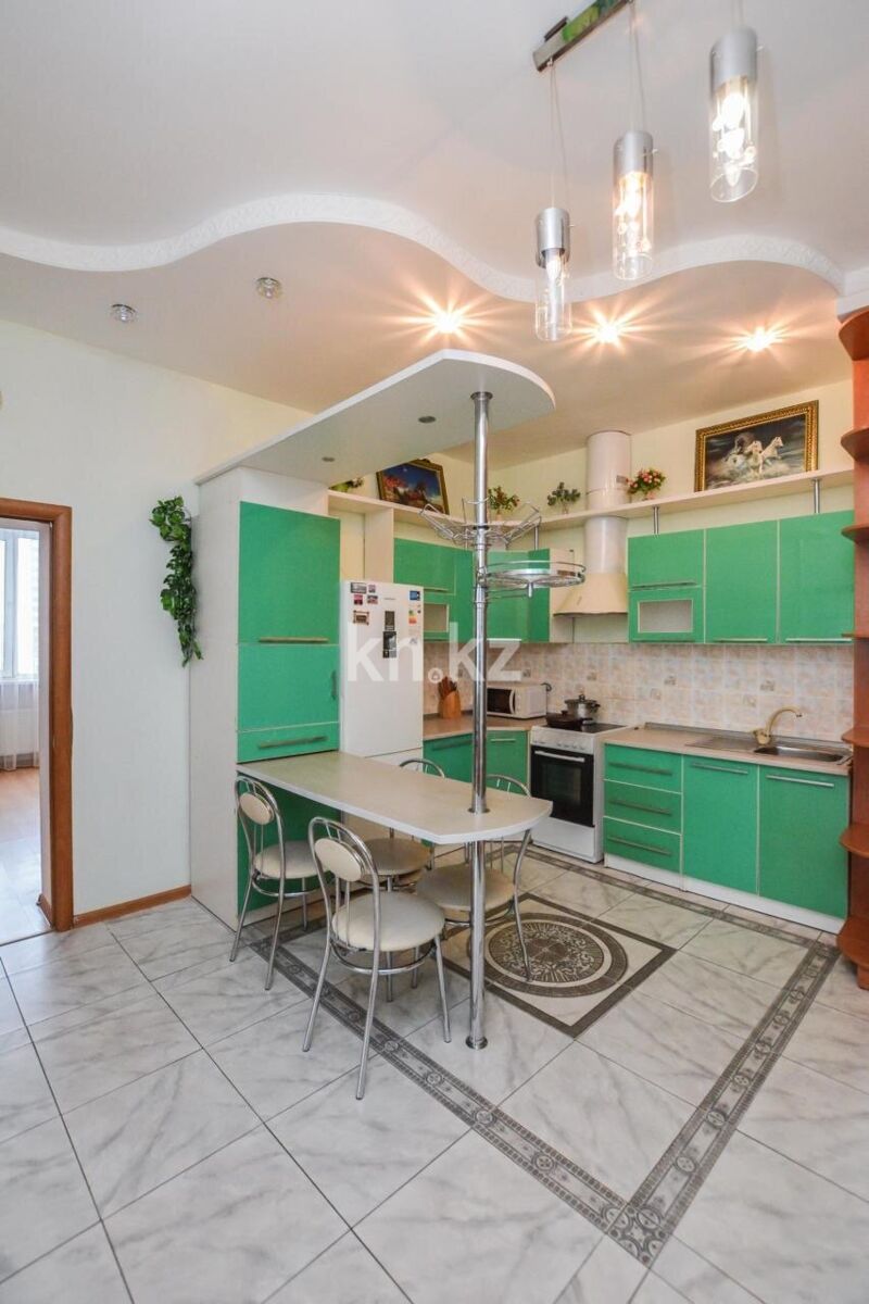 Аренда 2-комнатной квартиры, 68 м² - Продажа земельных участков в Уральске фото 1 из 15