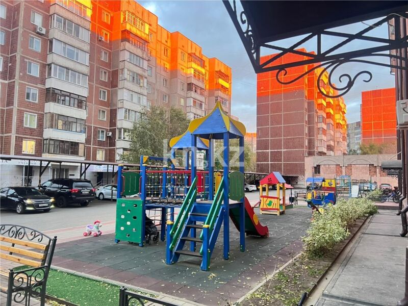Продажа 3-комнатной квартиры, 83 м² - Продажа трехкомнатных квартир в кирпичном доме в Караганде - страница 5 фото 29 из 34
