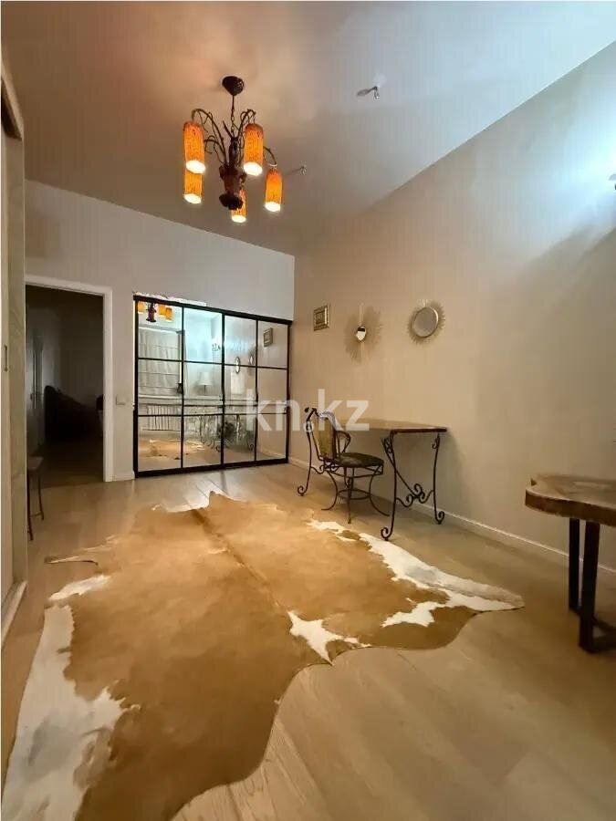 Продажа 4-комнатной квартиры, 179.3 м² - Продажа четырехкомнатных квартир от собственников в Алматы фото 2 из 6