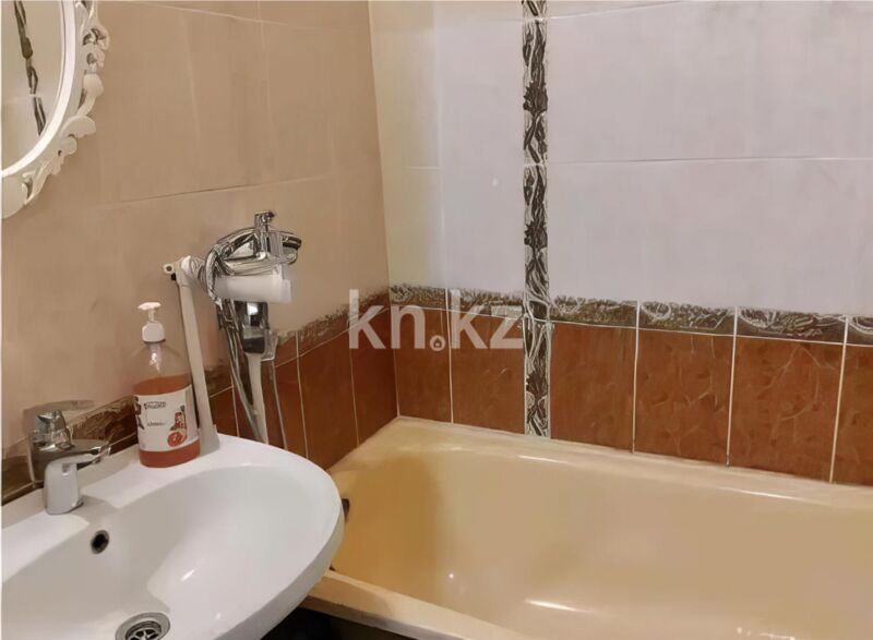 Продажа 1-комнатной квартиры, 41 м² - Продажа однокомнатных квартир в панельном доме в Караганде - страница 3 фото 3 из 4