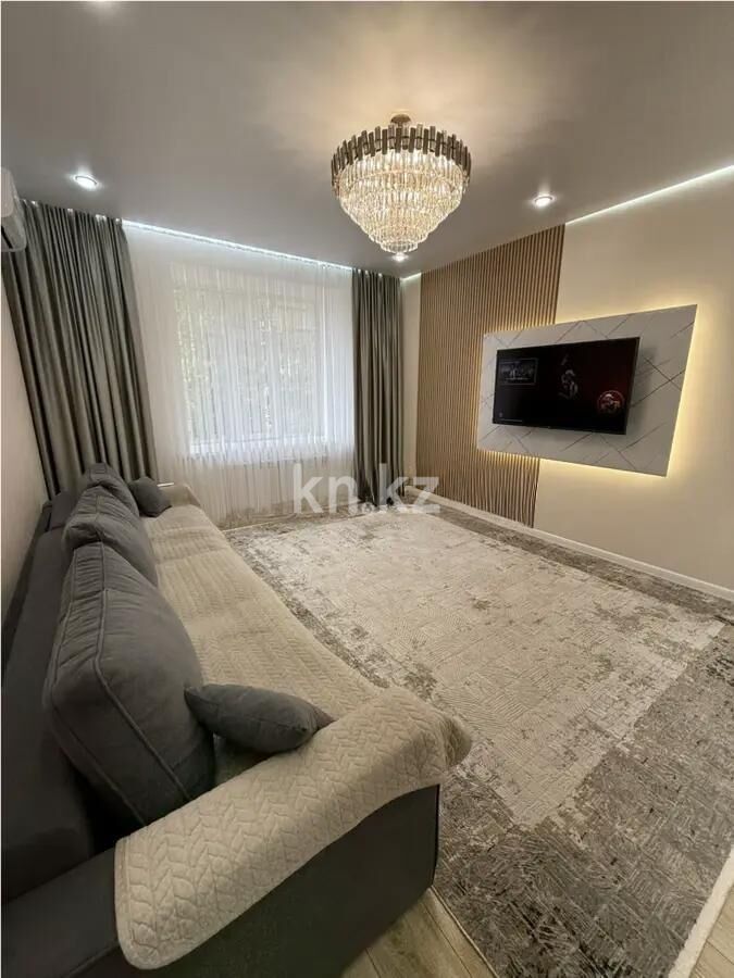 Продажа 3-комнатной квартиры, 93 м² - Продажа трехкомнатных квартир в Караганде - страница 2 фото 1 из 6