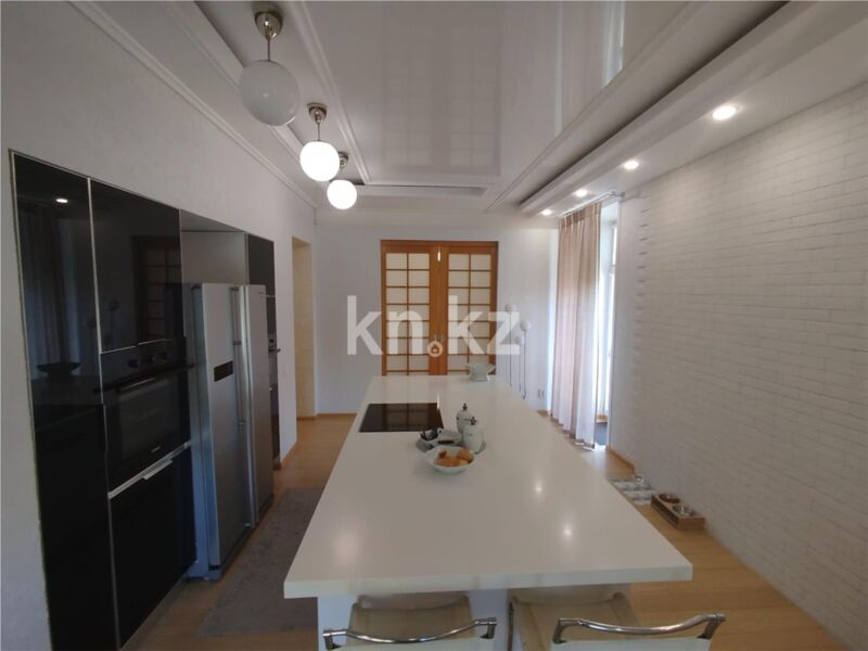 Продажа 6-комнатной квартиры, 241 м² - Продажа пятикомнатных и более квартир в Темиртау фото 25 из 59