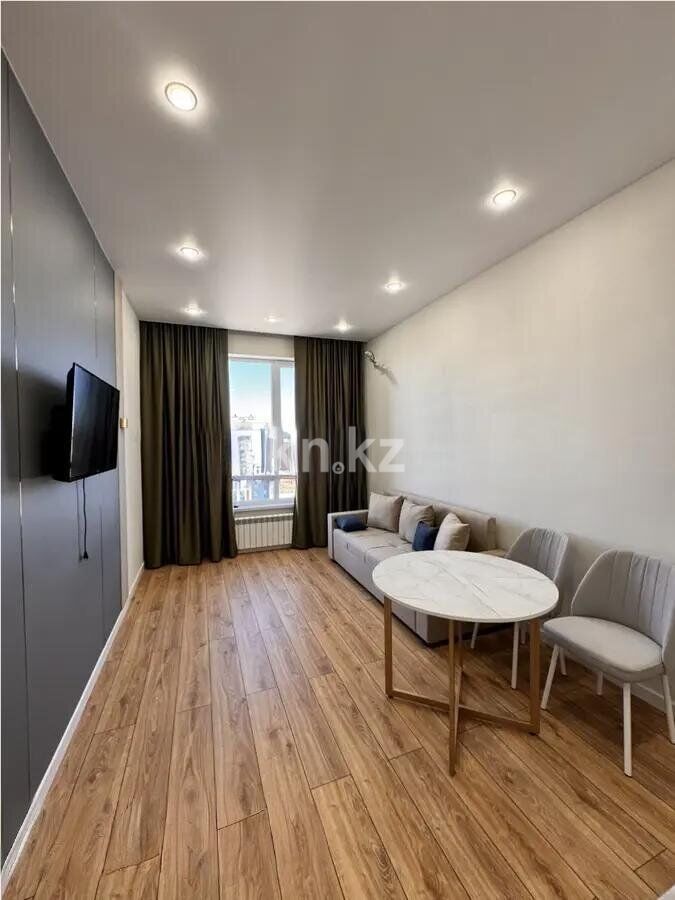 Продажа 2-комнатной квартиры, 38 м² - Продажа квартир в монолитно-каркасном доме в Казахстане - страница 75 фото 1 из 3