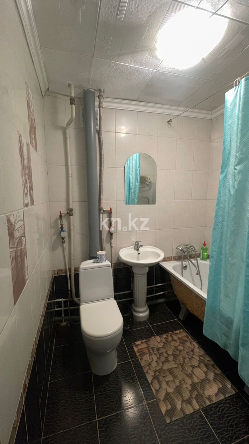 Аренда 1-комнатной квартиры посуточно, 33 м² - Аренда однокомнатных квартир посуточно в Усть-Каменогорске фото 14 из 17