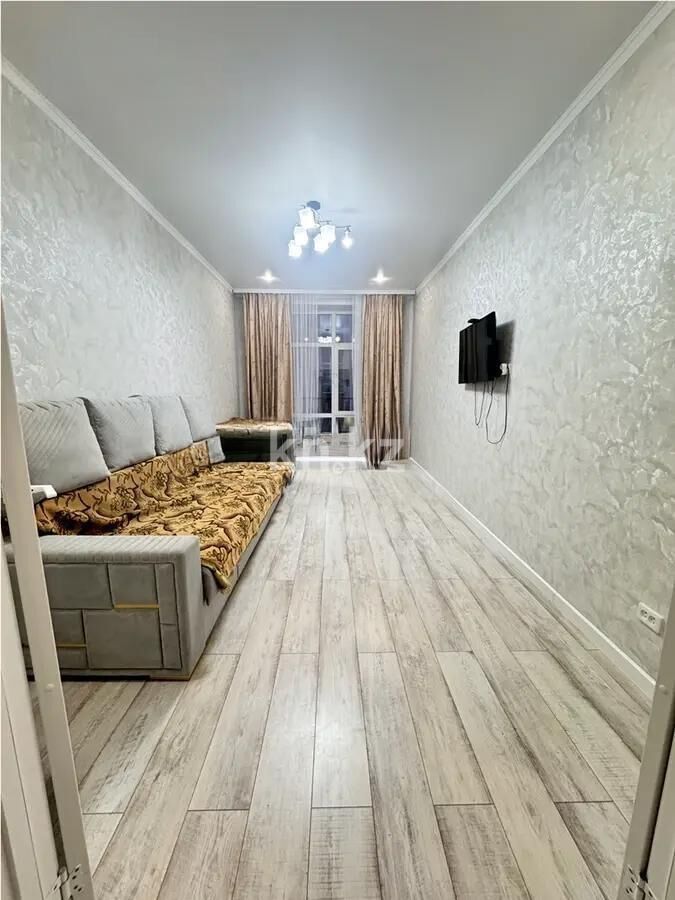 Продажа 1-комнатной квартиры, 43 м² - Продажа однокомнатных квартир на Юго-Востоке Караганды - страница 7 фото 1 из 4