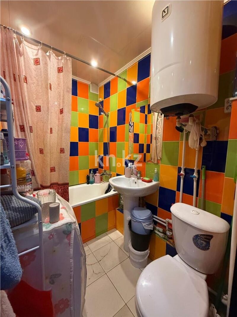 Продажа 1-комнатной квартиры, 32 м² - Продажа однокомнатных квартир в панельном доме в Караганде - страница 4 фото 2 из 2