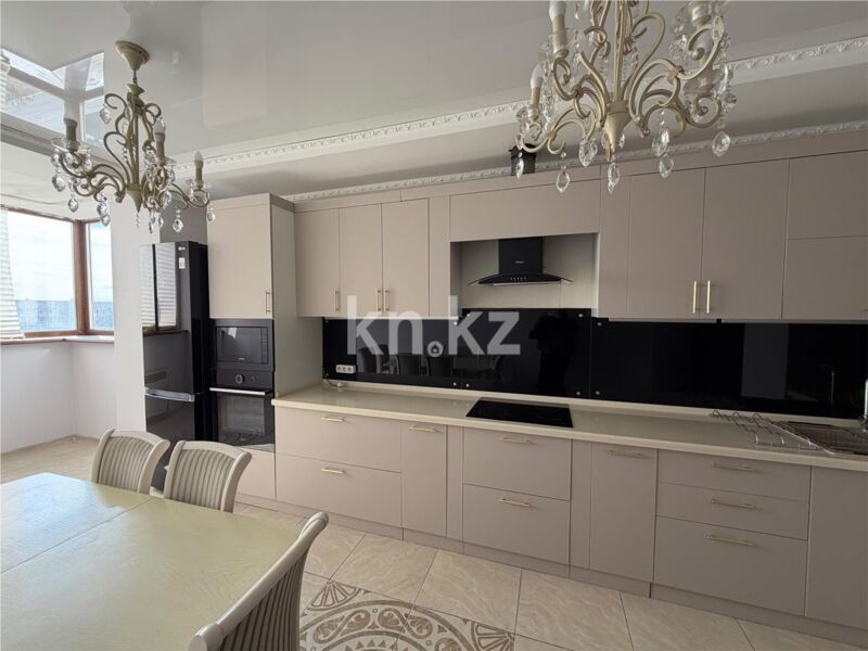 Продажа 3-комнатной квартиры, 138 м² - Продажа квартир на Юго-Востоке Караганды - страница 3 фото 1 из 29