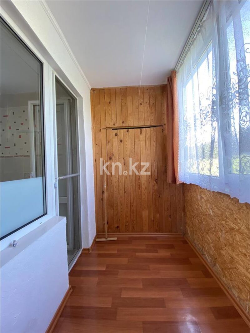 Продажа 2-комнатной квартиры, 56 м² - Продажа двухкомнатных квартир в панельном доме в Темиртау - страница 8 фото 13 из 17