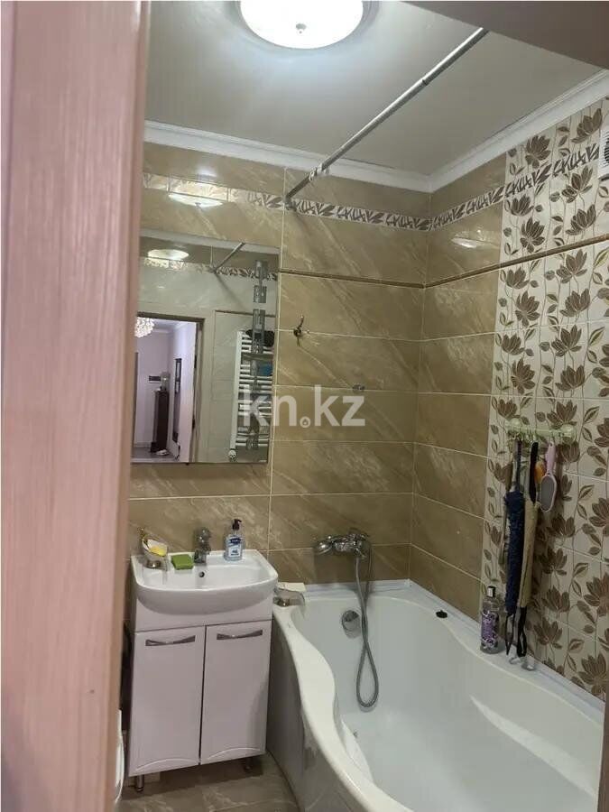 Продажа 5-комнатной квартиры, 128.5 м² - Продажа пятикомнатных и более квартир от собственников в Астане фото 7 из 12
