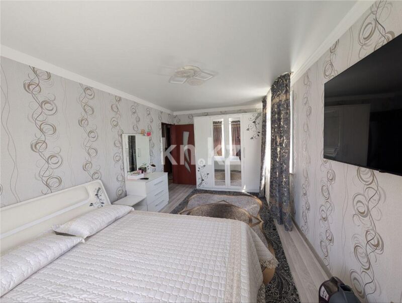 Продажа 3-комнатной квартиры, 62 м² - Продажа трехкомнатных квартир в Майкудуке Караганды - страница 11 фото 6 из 12