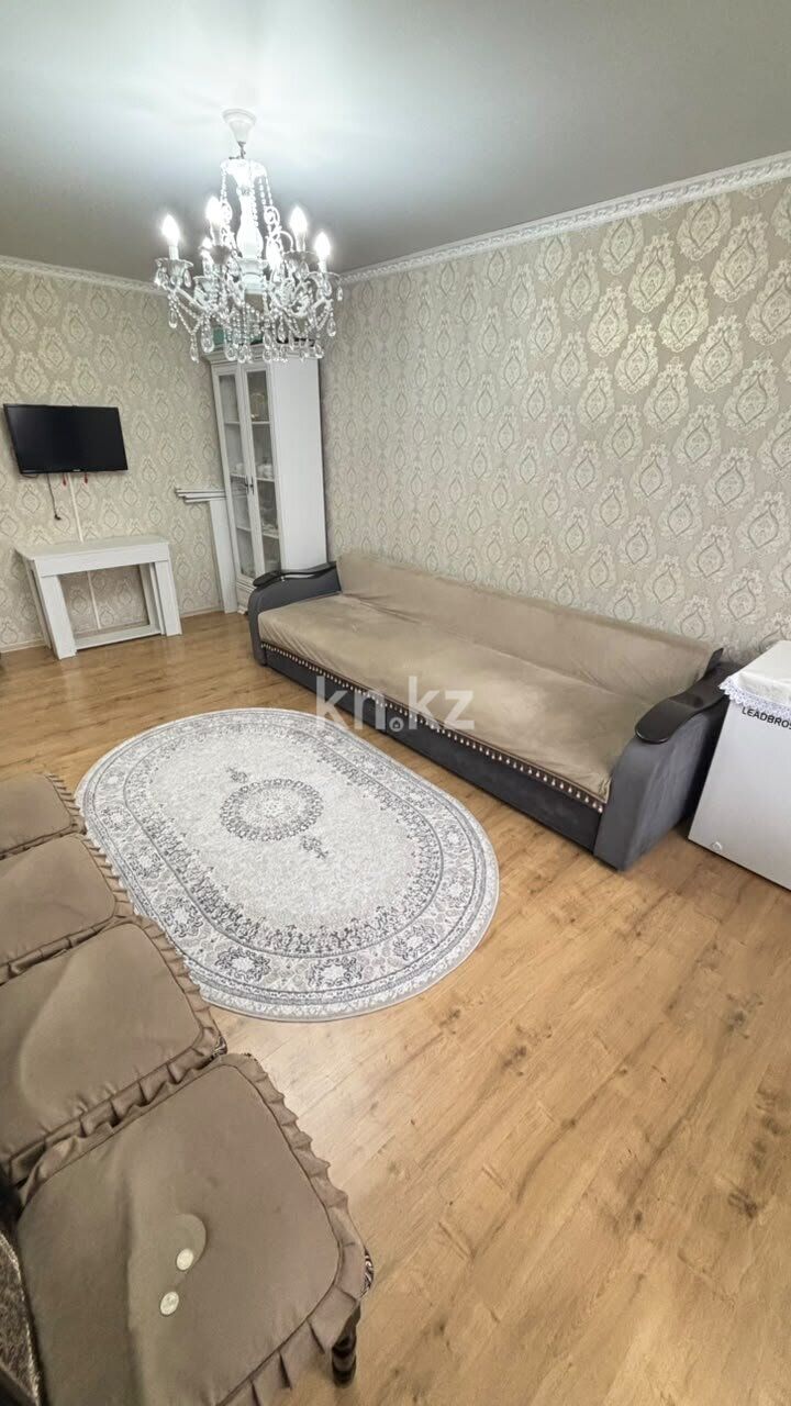 Продажа 2-комнатной квартиры, 45 м² - Продажа квартир в Майкудуке Караганды - страница 2 фото 3 из 18