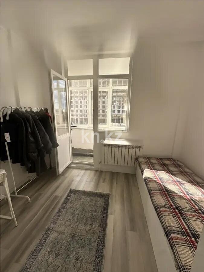 Продажа 4-комнатной квартиры, 70 м² - Продажа четырехкомнатных квартир в кирпичном доме в Казахстане - страница 3 фото 4 из 8