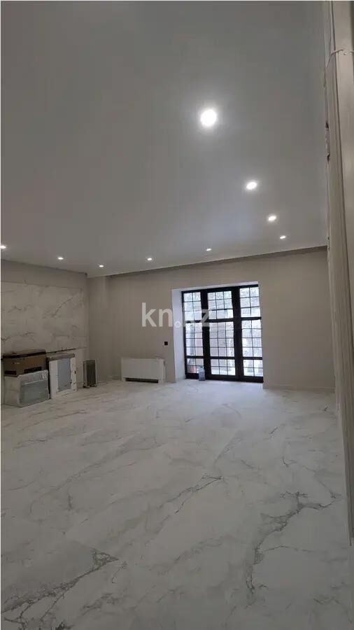 Продажа 3-комнатной квартиры, 197 м² - Продажа трехкомнатных квартир в кирпичном доме в Казахстане - страница 68 фото 2 из 5