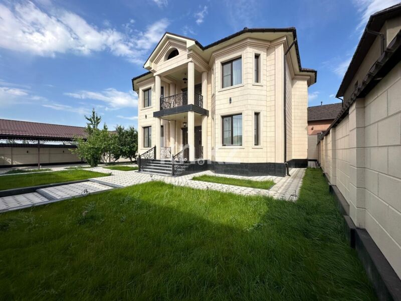 Продажа 5-комнатного дома, 327 м² - Продажа домов, коттеджей в Шымкенте фото 1 из 35