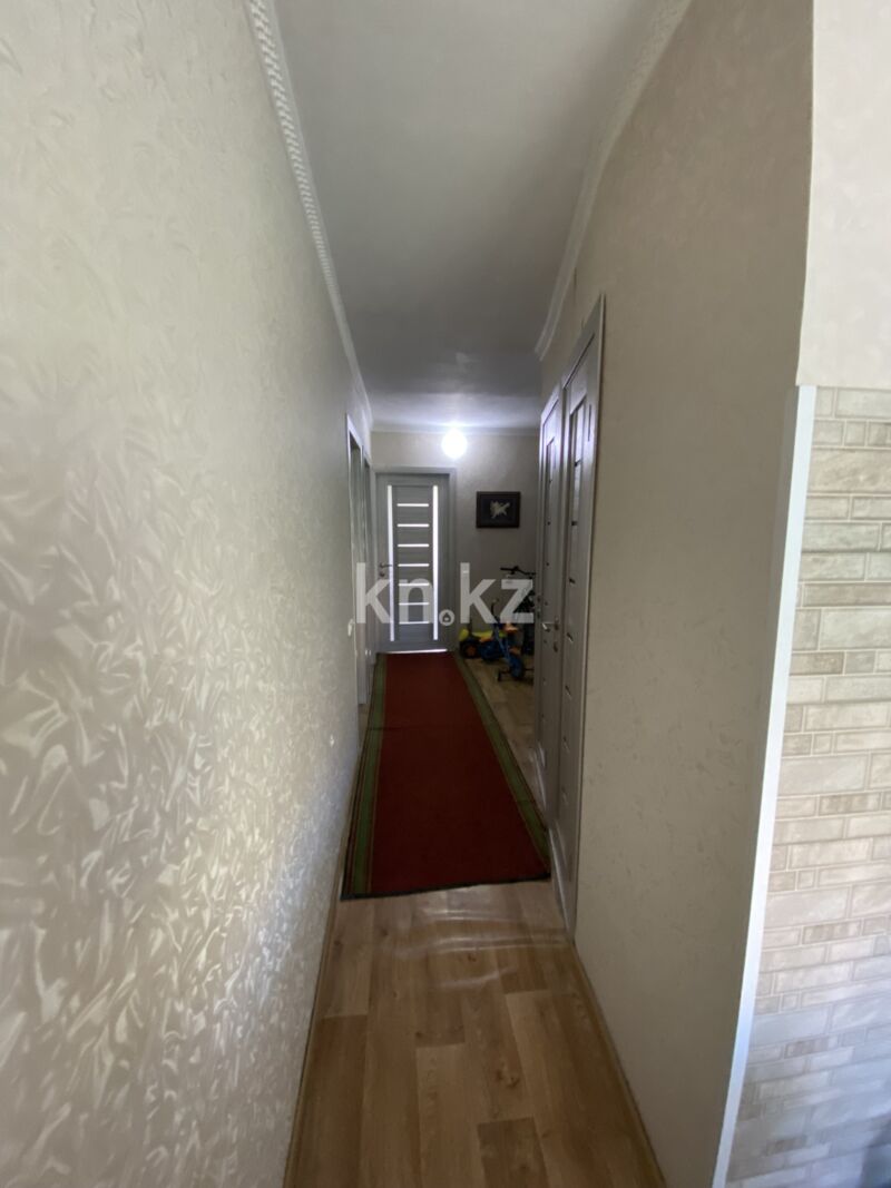 Продажа 3-комнатной квартиры, 62 м² - Продажа трехкомнатных квартир на Юго-Востоке Караганды фото 8 из 12