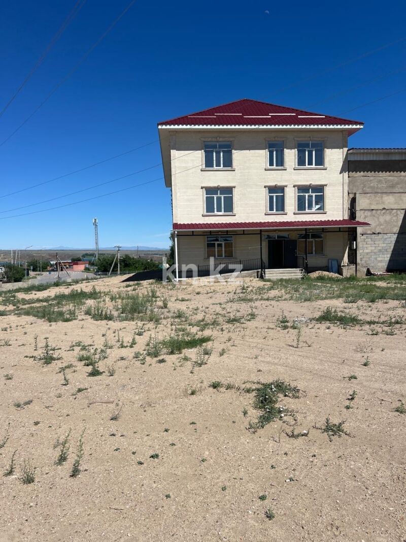 Продажа базы, 2750 м² - Продажа баз, складов и промышленной недвижимости в Казахстане фото 1 из 23