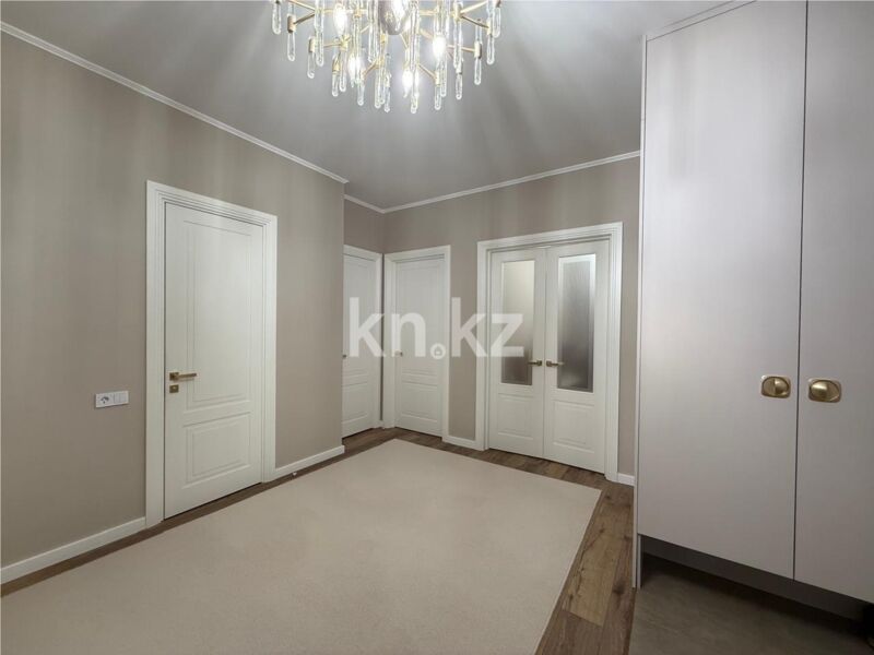 Продажа 4-комнатной квартиры, 119 м² - Продажа четырехкомнатных квартир в кирпичном доме в Караганде - страница 4 фото 10 из 14