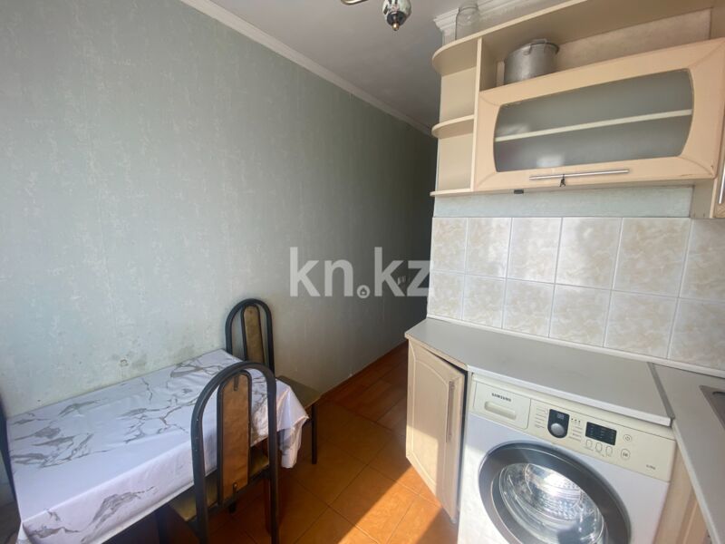 Продажа 2-комнатной квартиры, 42.5 м² - Продажа двухкомнатных квартир в панельном доме в Караганде - страница 15 фото 10 из 19