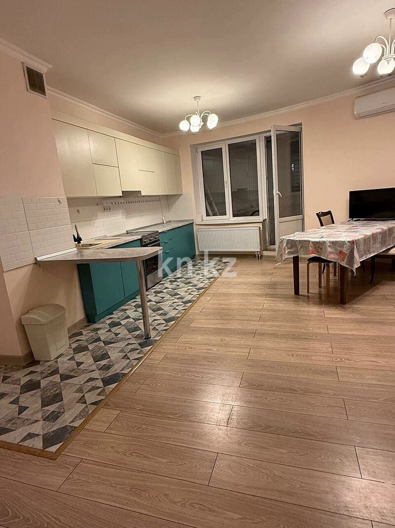 Аренда 3-комнатной квартиры, 120 м² - Аренда квартир помесячно в Алматы фото 1 из 10