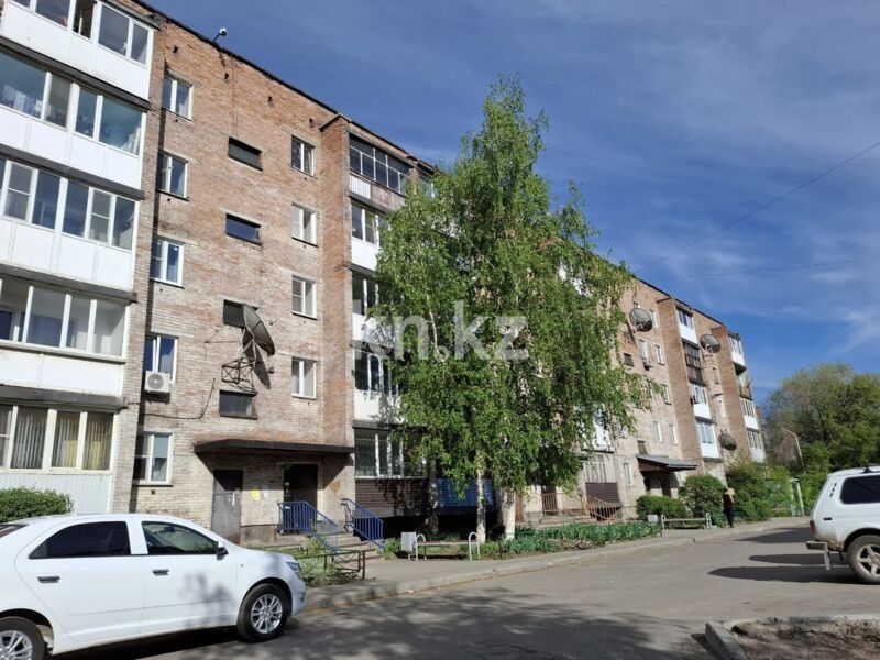 Продажа 3-комнатной квартиры, 63.3 м² - Продажа недвижимости в Усть-Каменогорске - страница 3 фото 1 из 14