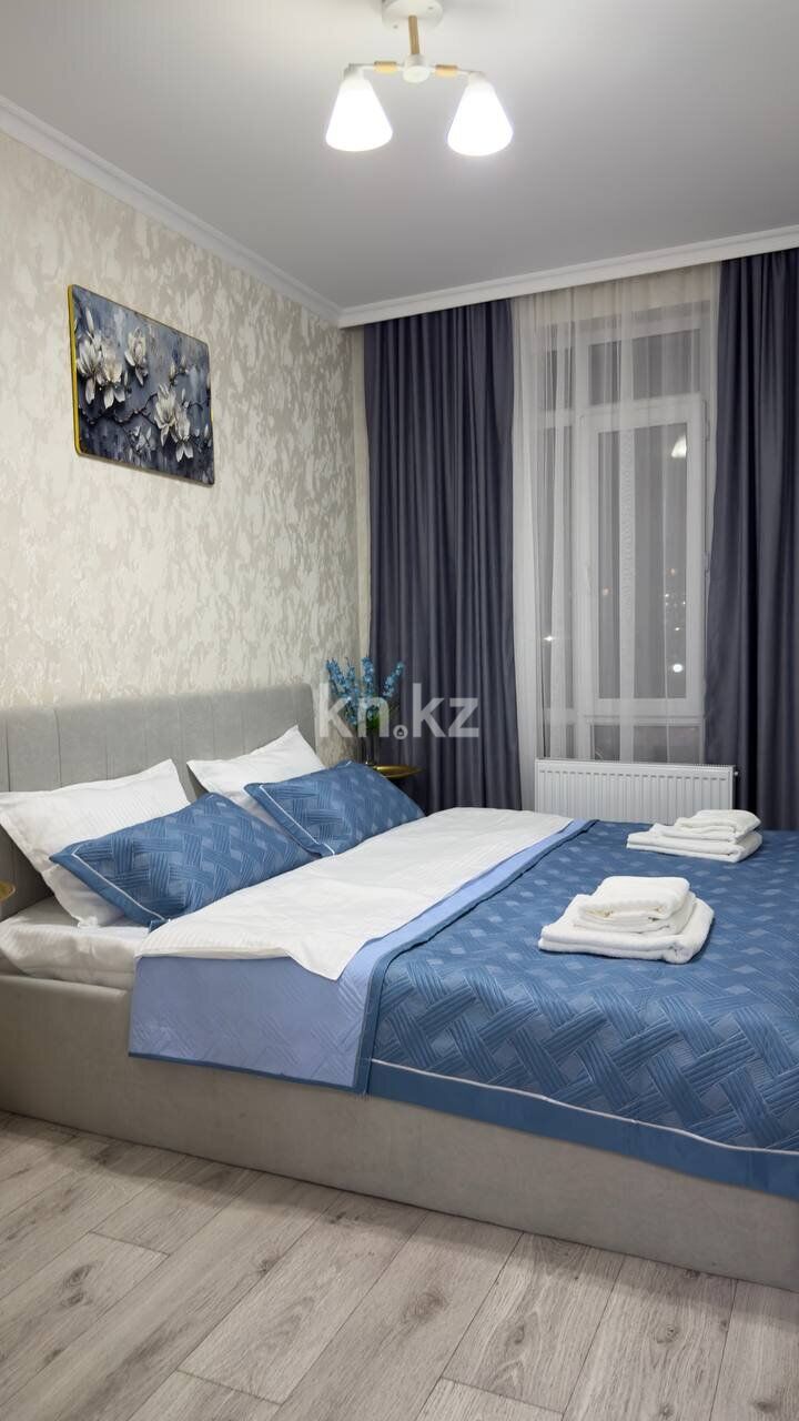 Аренда 1-комнатной квартиры посуточно, 40 м² - Аренда недвижимости в Алматы фото 1 из 9