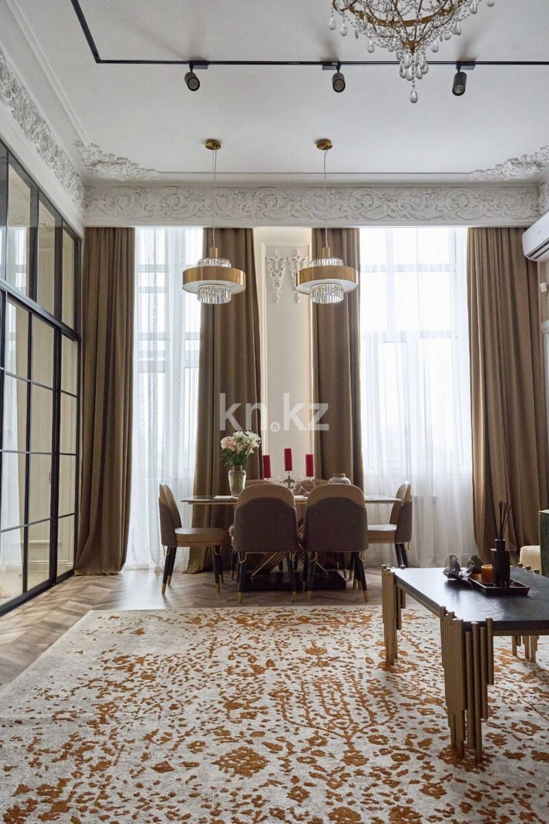 Продажа 4-комнатной квартиры, 132 м² - Продажа квартир от собственников в Караганде фото 2 из 40