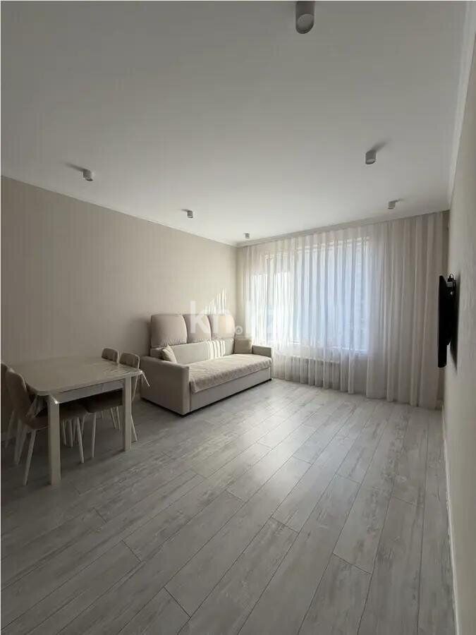 Продажа 2-комнатной квартиры, 40 м² - Продажа двухкомнатных квартир в монолитно-каркасном доме в Казахстане - страница 37 фото 2 из 2