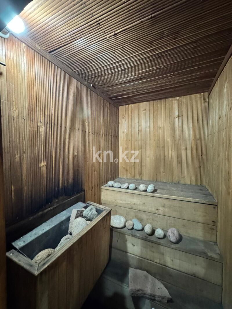 Продажа 5-комнатного дома, 373 м² - Продажа домов, коттеджей в Караганде - страница 4 фото 28 из 38