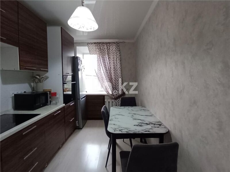 Продажа 4-комнатной квартиры, 73 м² - Продажа четырехкомнатных квартир в кирпичном доме в Караганде - страница 5 фото 7 из 12