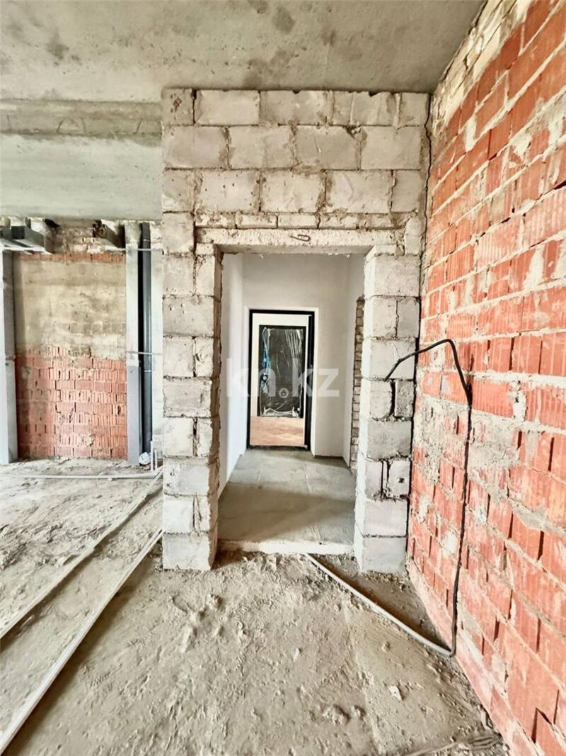 Продажа 4-комнатной квартиры, 89 м² - Продажа четырехкомнатных квартир в кирпичном доме в Караганде - страница 8 фото 10 из 12