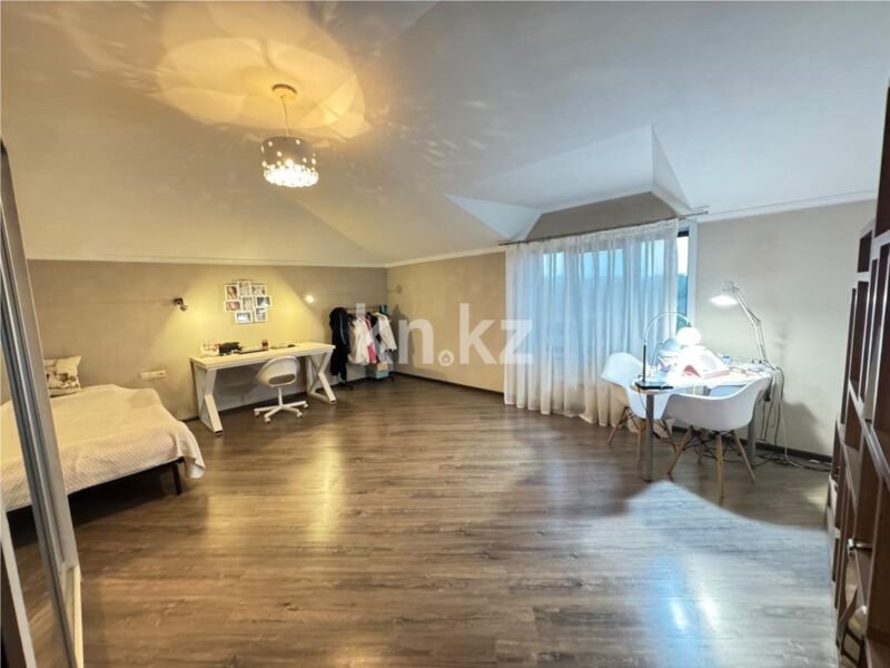 Продажа 4-комнатного дома, 367.4 м² - Продажа домов, коттеджей в Караганде - страница 4 фото 10 из 38