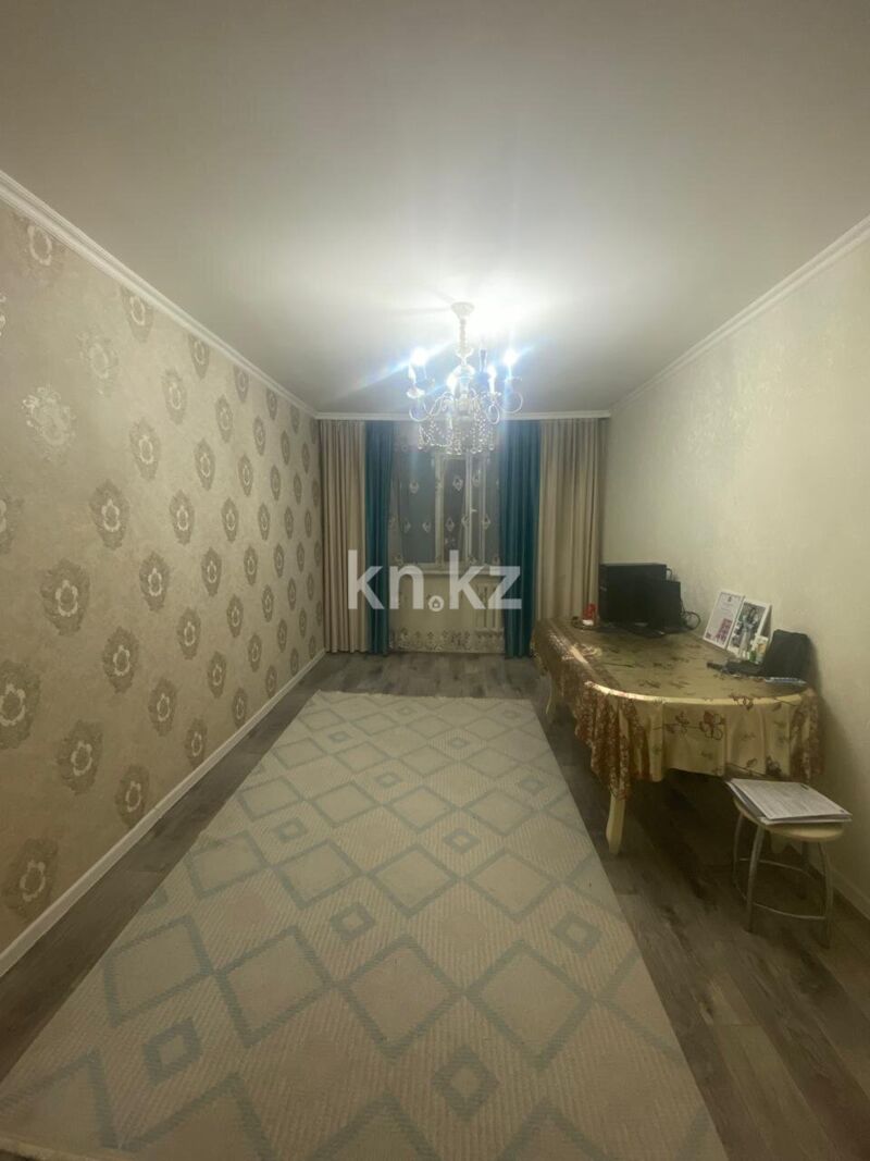 Продажа 3-комнатной квартиры, 70 м² - Продажа трехкомнатных квартир в Караганде фото 1 из 14