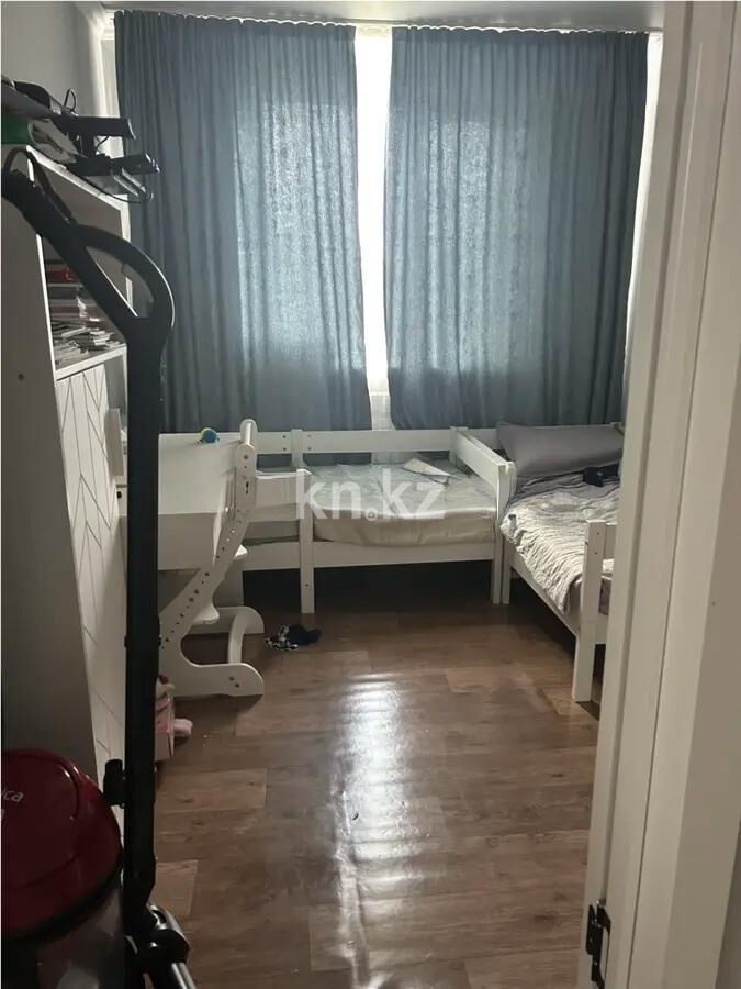 Продажа 3-комнатной квартиры, 43 м² - Продажа трехкомнатных квартир в Караганде - страница 3 фото 1 из 3