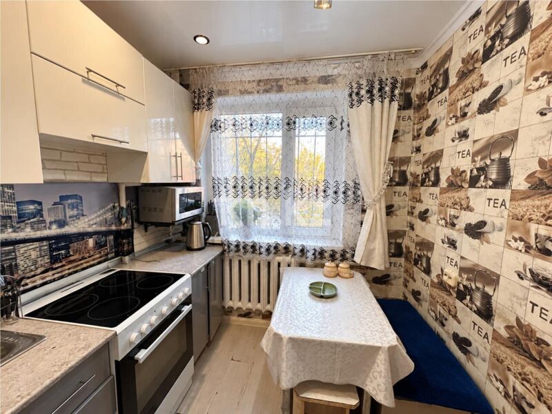 Продажа 2-комнатной квартиры, 44 м² - Продажа квартир на Юго-Востоке Караганды - страница 9 фото 5 из 11