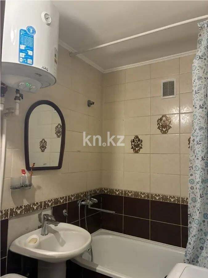 Продажа 1-комнатной квартиры, 33 м² - Продажа однокомнатных квартир в панельном доме в Караганде - страница 9 фото 3 из 3