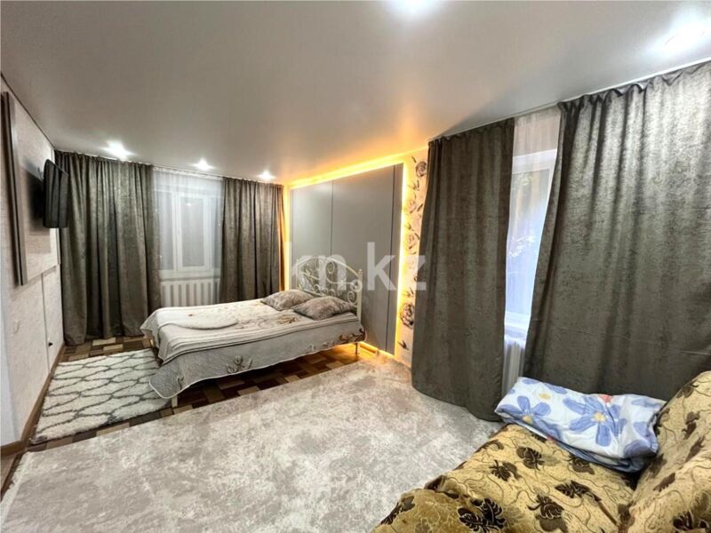 Продажа 1-комнатной квартиры, 31 м² - Продажа однокомнатных квартир в панельном доме в Караганде - страница 8 фото 2 из 6