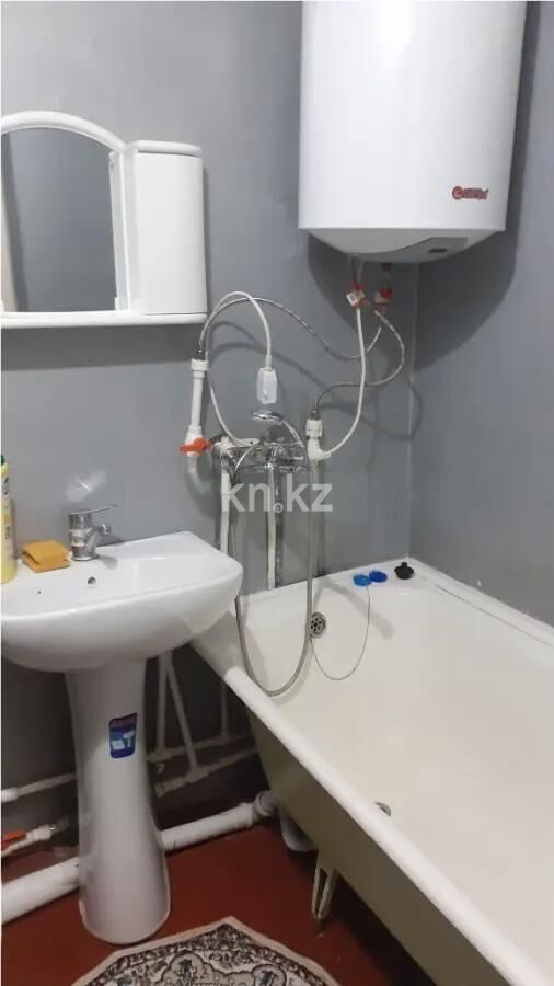 Продажа 1-комнатной квартиры, 30 м² - Продажа однокомнатных квартир в Майкудуке Караганды - страница 4 фото 2 из 2