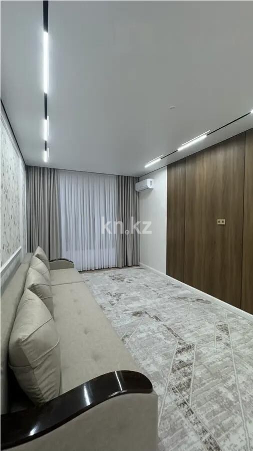 Продажа 4-комнатной квартиры, 100 м² - Продажа четырехкомнатных квартир в блочном доме в Казахстане - страница 6 фото 1 из 8